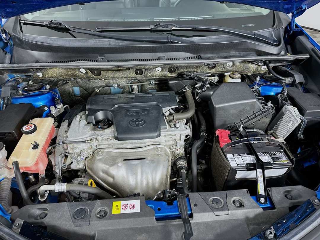 2018 Toyota Rav4 Limited - Image 31