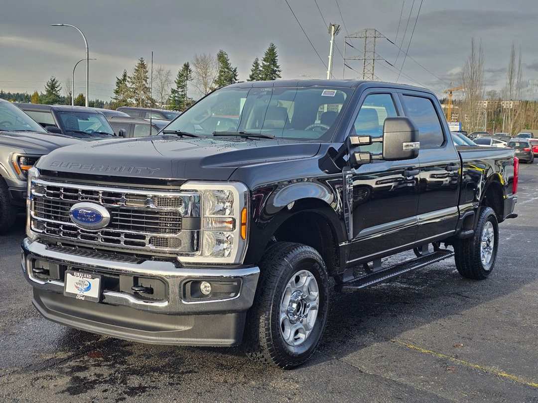 2026 Ford F-250Sd XLT - Image 3