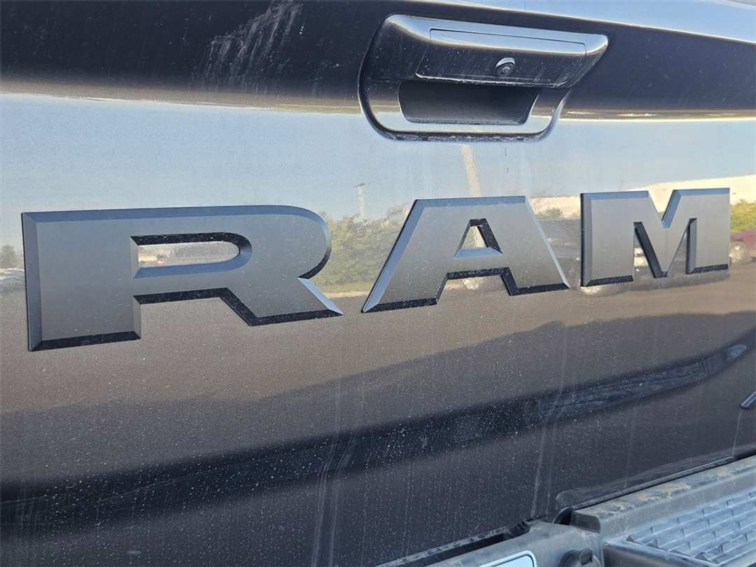 2026 Ram 2500 Laramie - Image 32