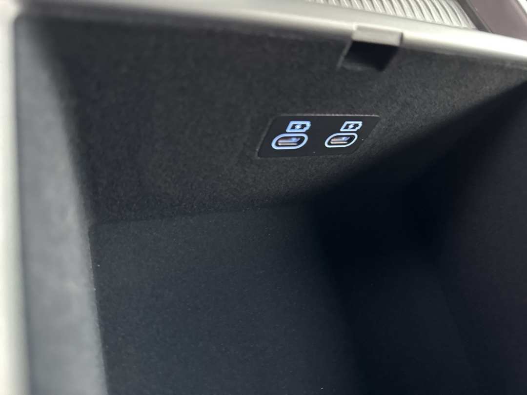 2025 Genesis G80 3.5T - Image 49