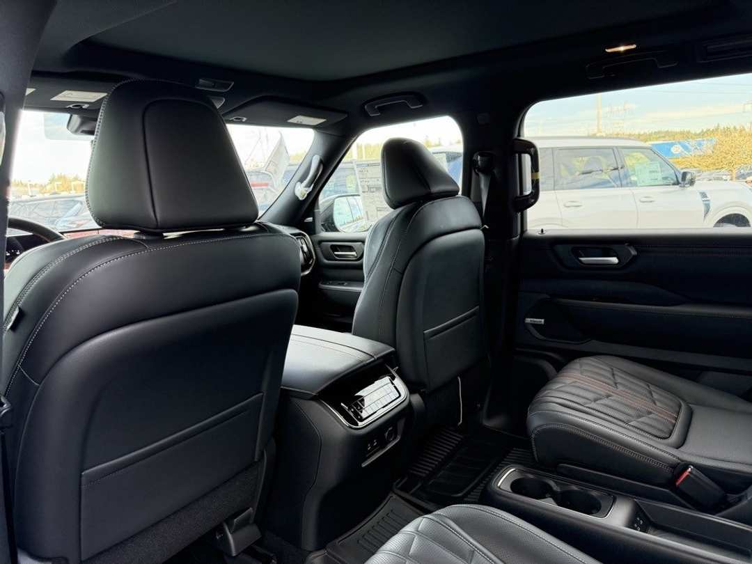 2026 Nissan Armada PRO4X - Image 30