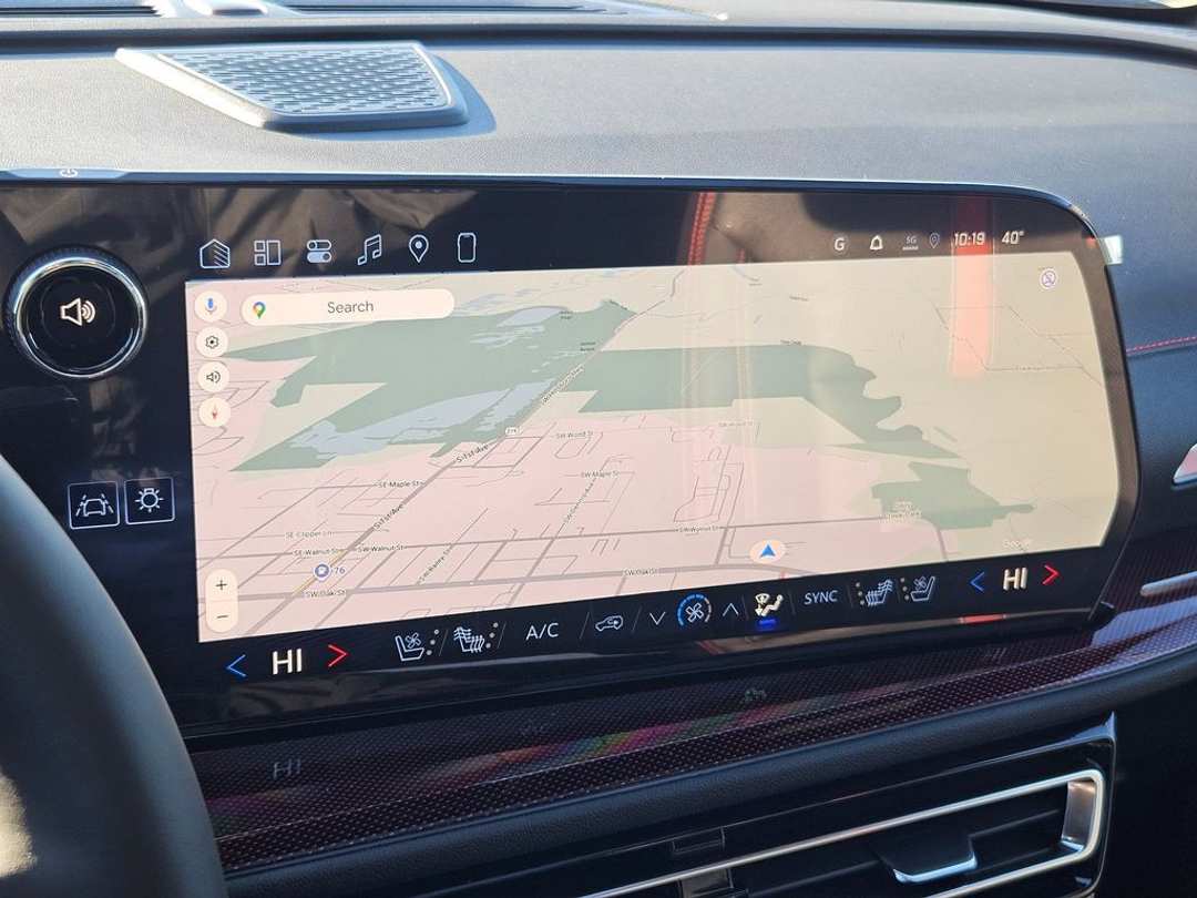 2026 Chevrolet Traverse RS - Image 20