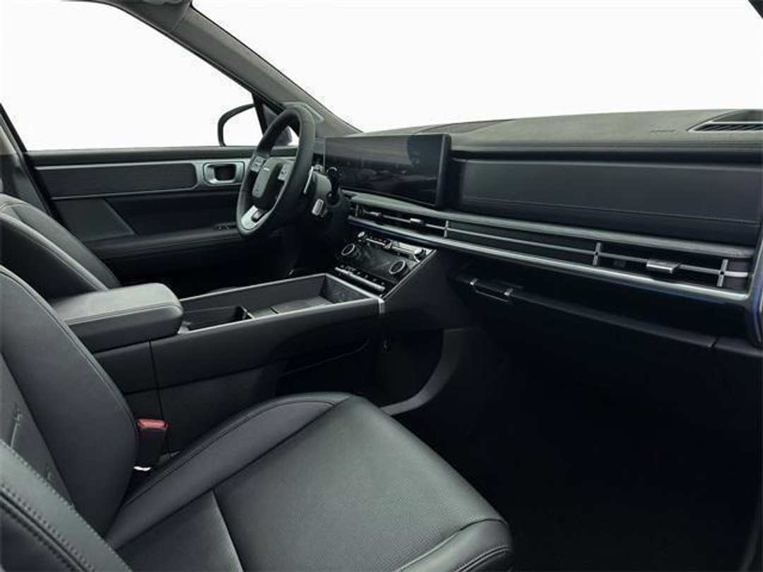 2026 Hyundai Santa Fe Limited - Image 15