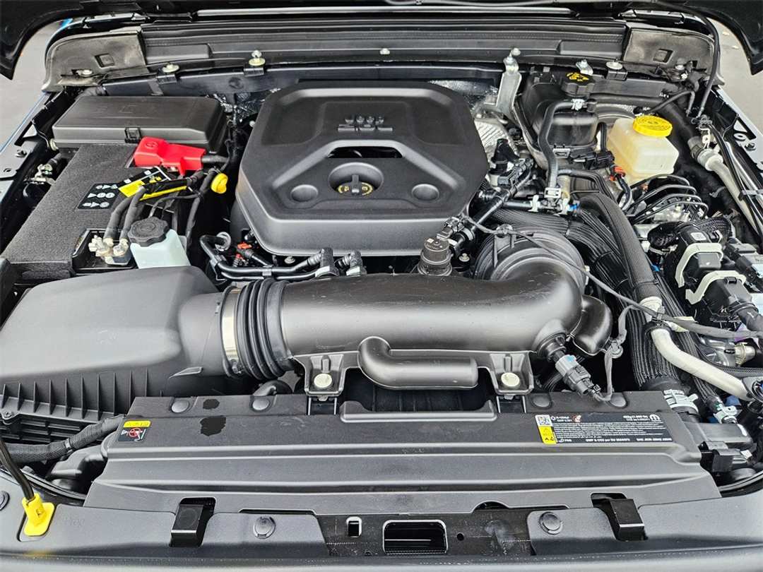 2026 Jeep Wrangler Sport - Image 34