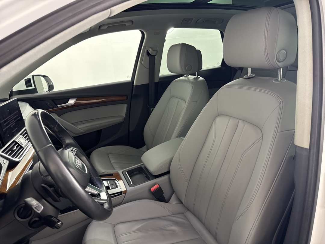 2022 Audi Q5 45 S line Premium - Image 23