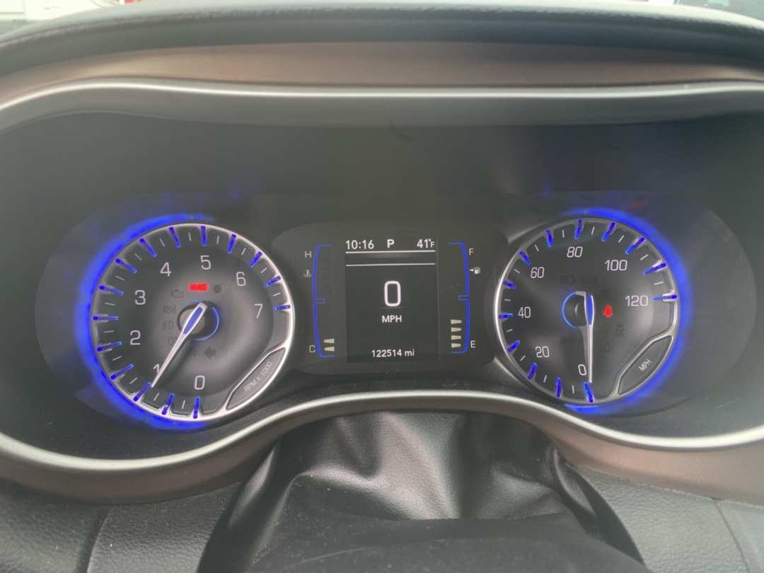 2018 Chrysler Pacifica Touring L - Image 17