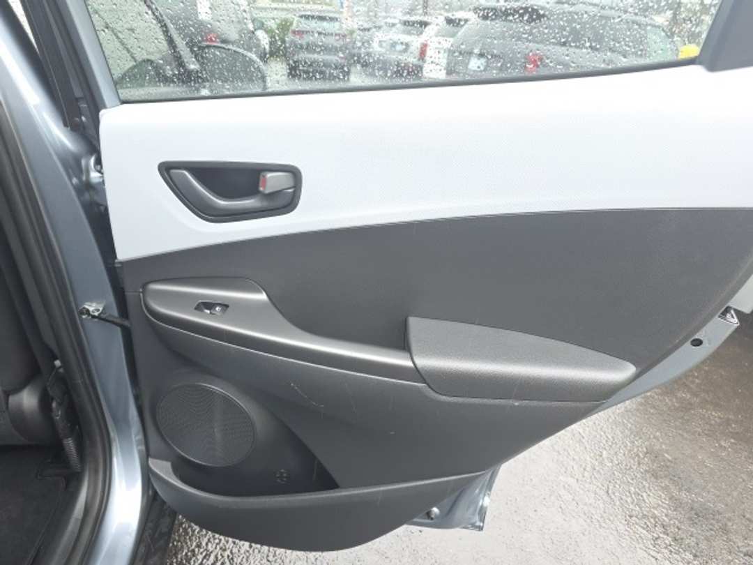 2021 Hyundai Kona SEL - Image 23