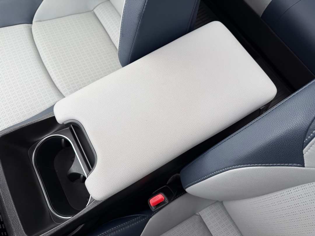 2023 Subaru Solterra Touring - Image 27