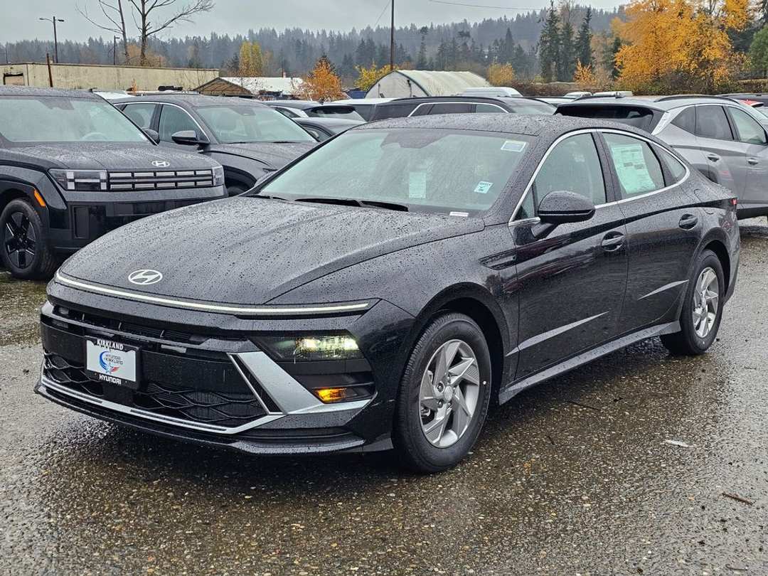 2026 Hyundai Sonata SE - Image 3