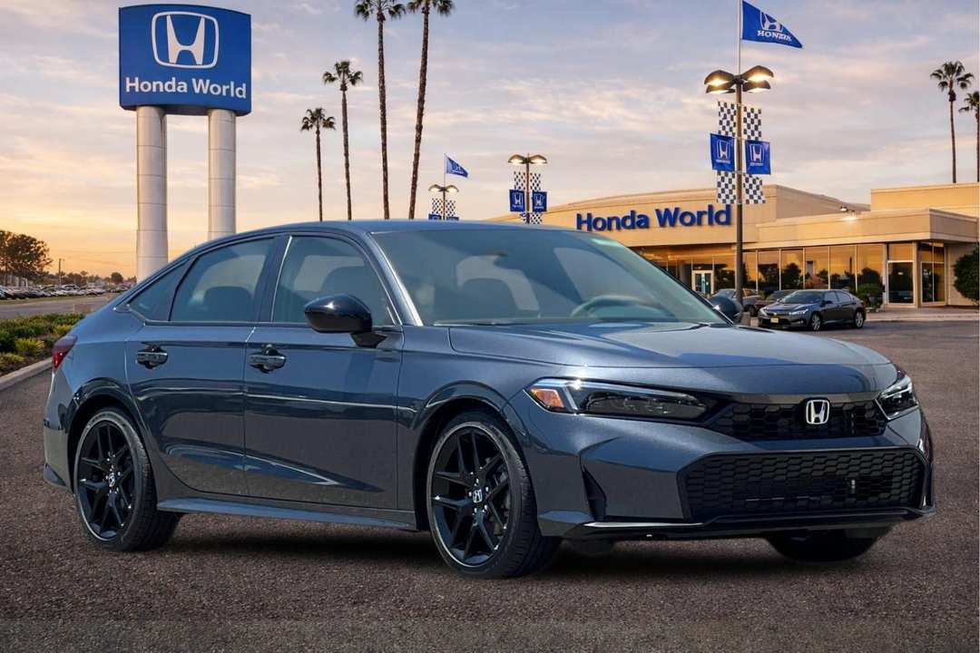 2026 Honda Civic Sport - Image 2