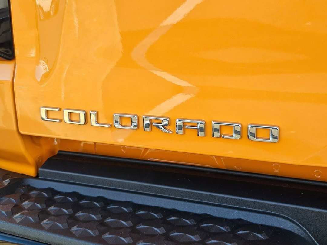 2026 Chevrolet Colorado Z71 - Image 32