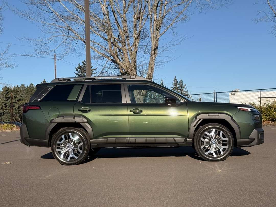 2026 Subaru Outback Touring XT - Image 8