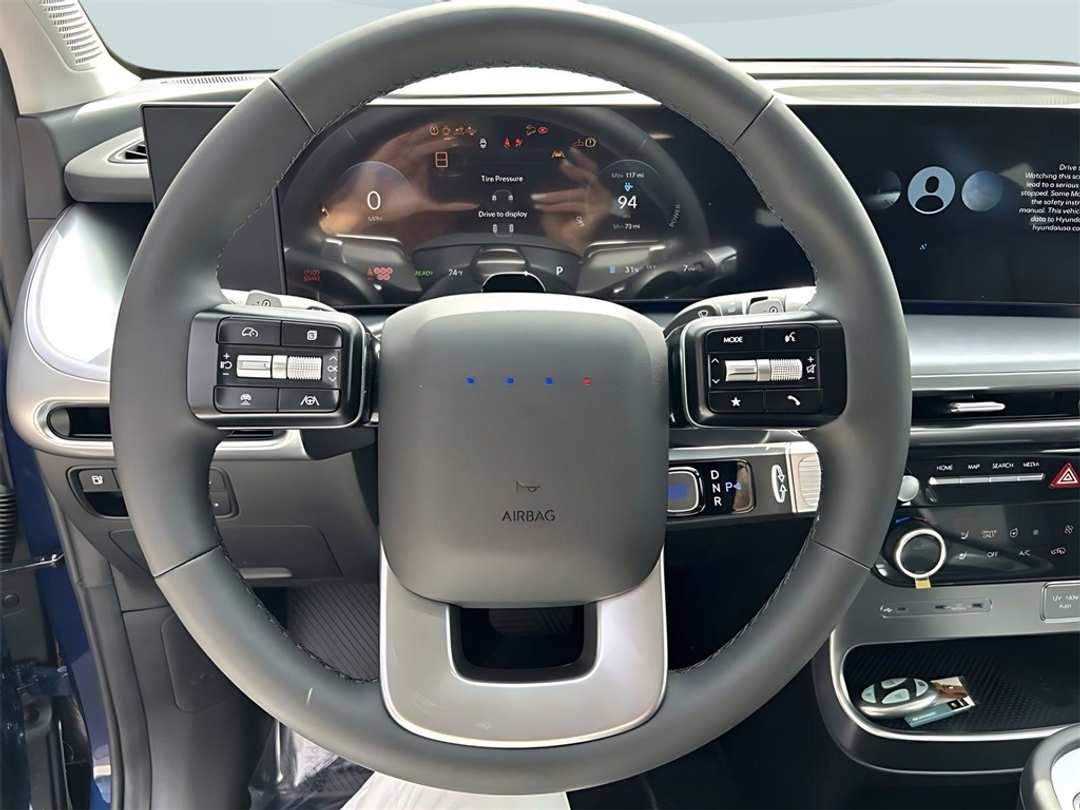 2026 Hyundai Ioniq 9 SEL - Image 13