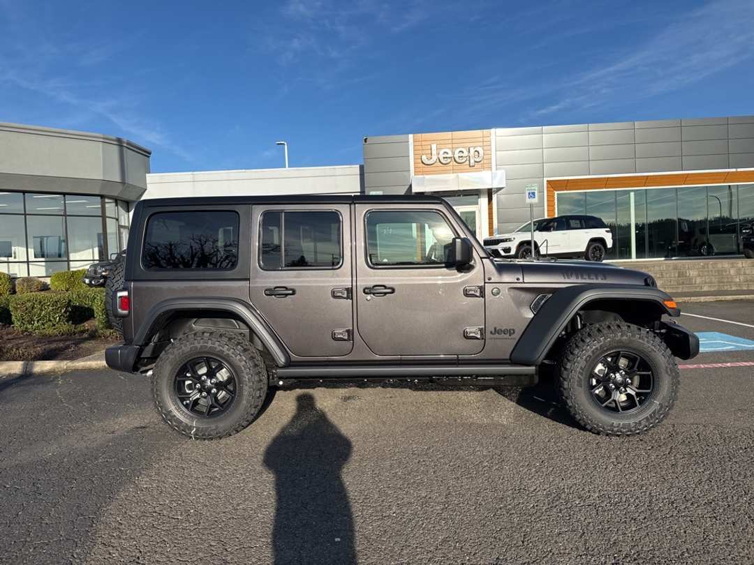 2026 Jeep Wrangler Willys - Image 8