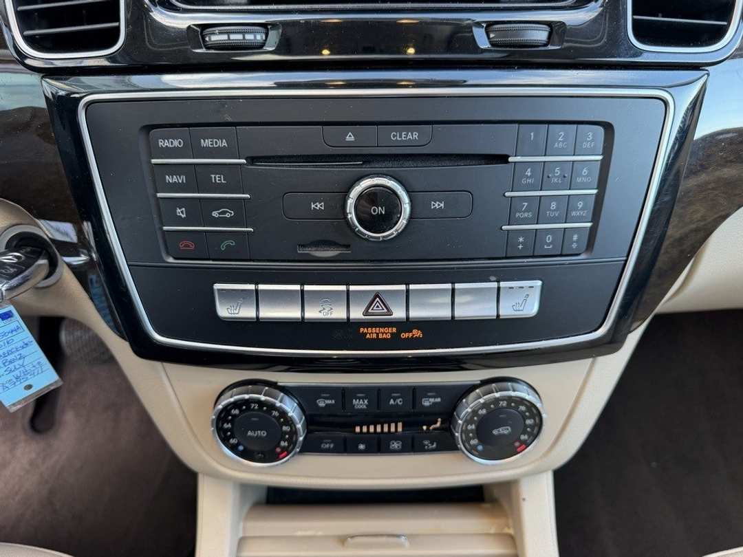 2016 Mercedes-Benz GLE GLE 350 - Image 24