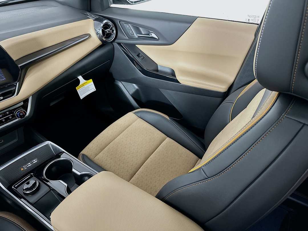 2026 Chevrolet Equinox ACTIV - Image 24