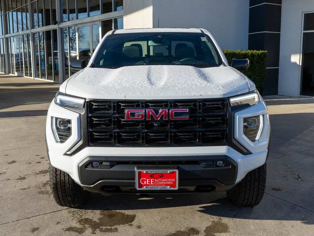 2026 GMC Canyon Elevation - Image 2