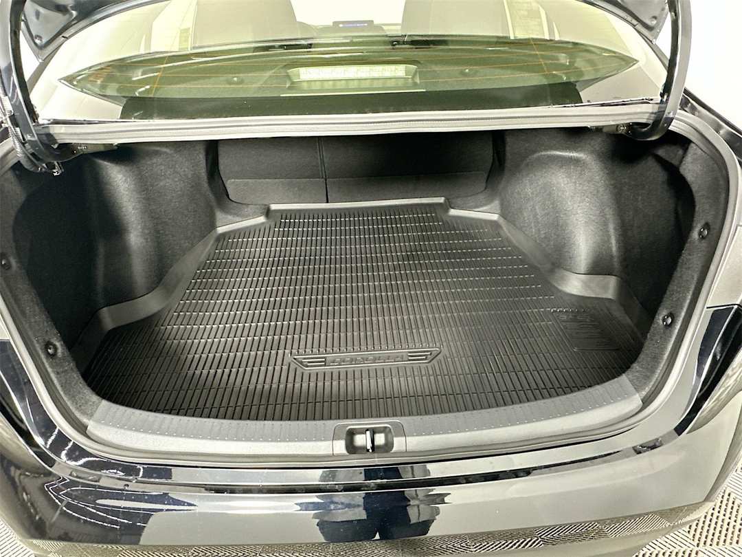 2026 Toyota Corolla LE - Image 24