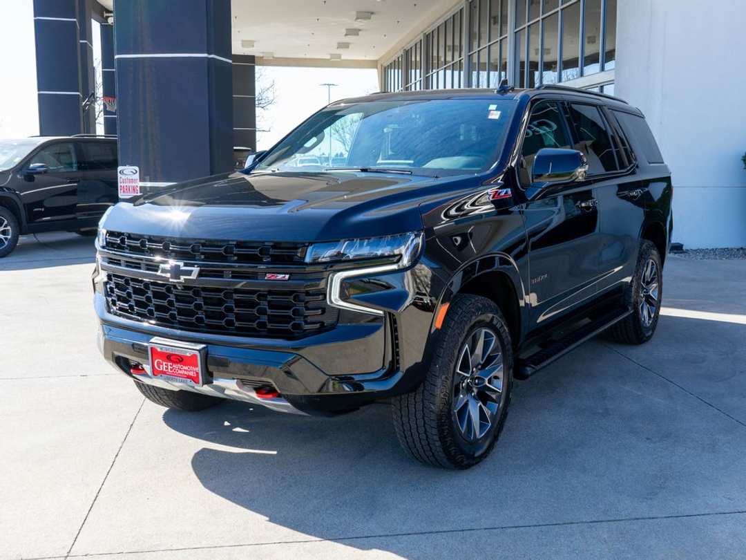 2024 Chevrolet Tahoe Z71 - Image 3