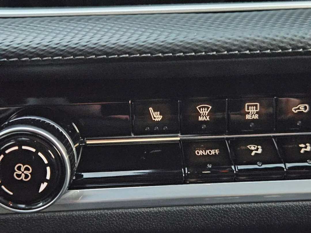 2026 Chevrolet Equinox LT - Image 23