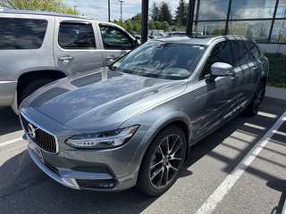 2018 Volvo V90 Cross Country T6