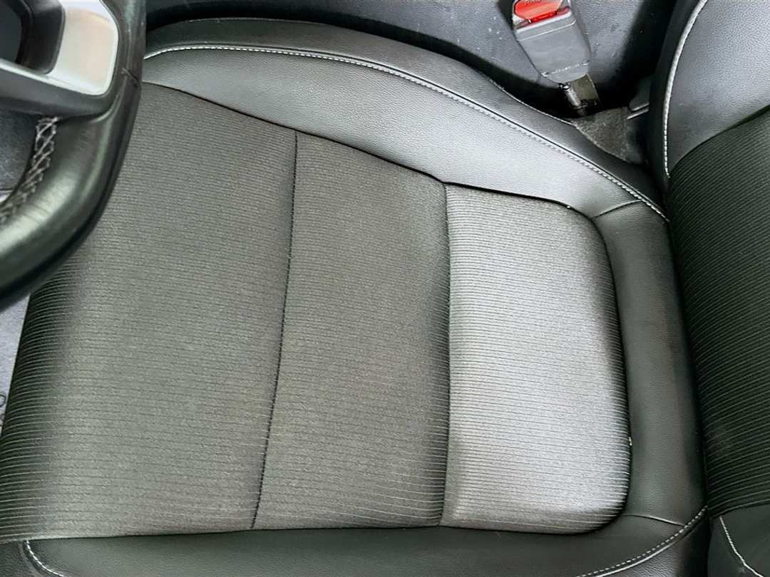 2022 Honda Accord Sport - Image 19