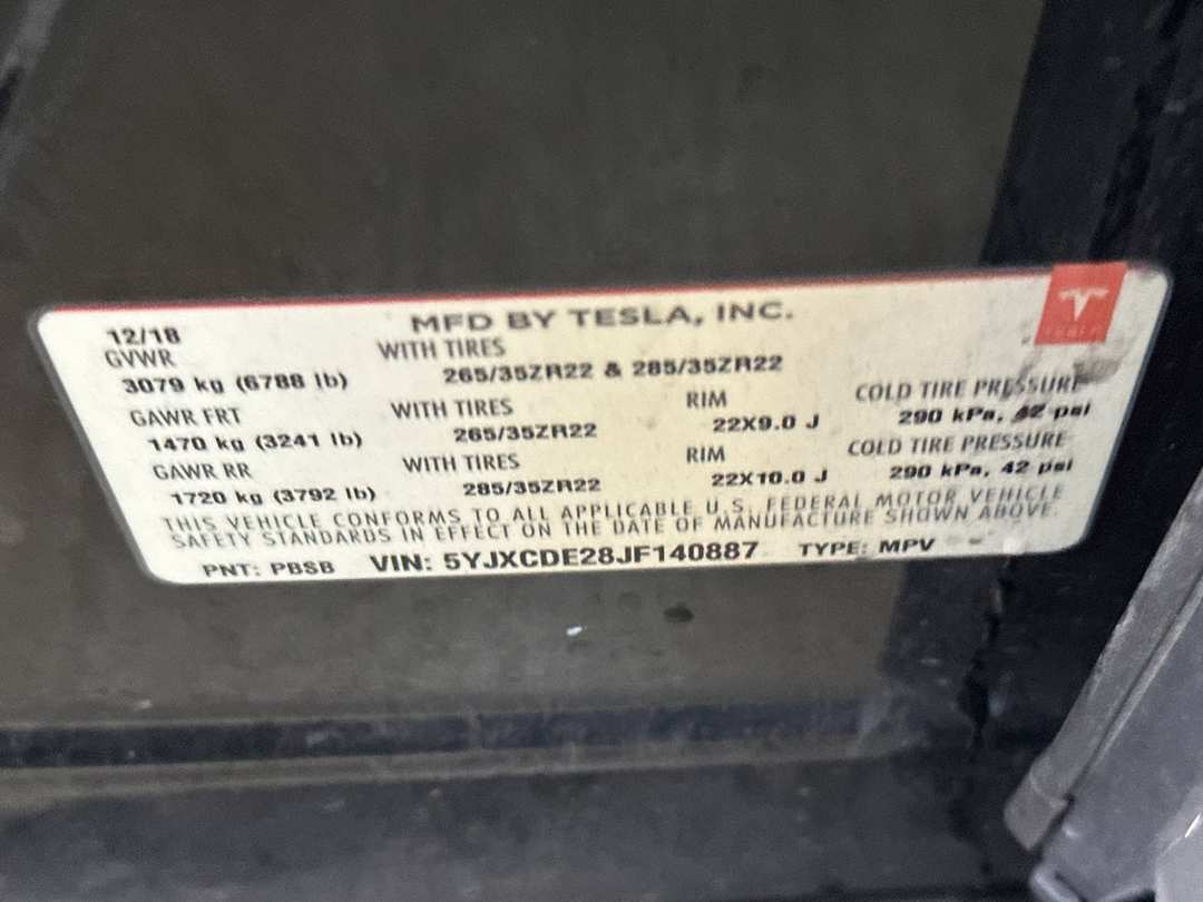 2018 Tesla Model X 100D - Image 26