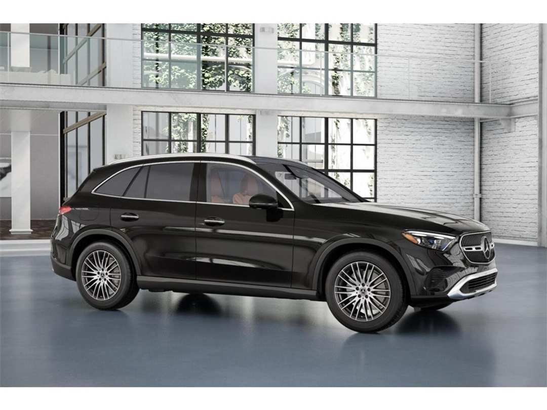 2026 Mercedes-Benz GLC GLC 300 - Image 13