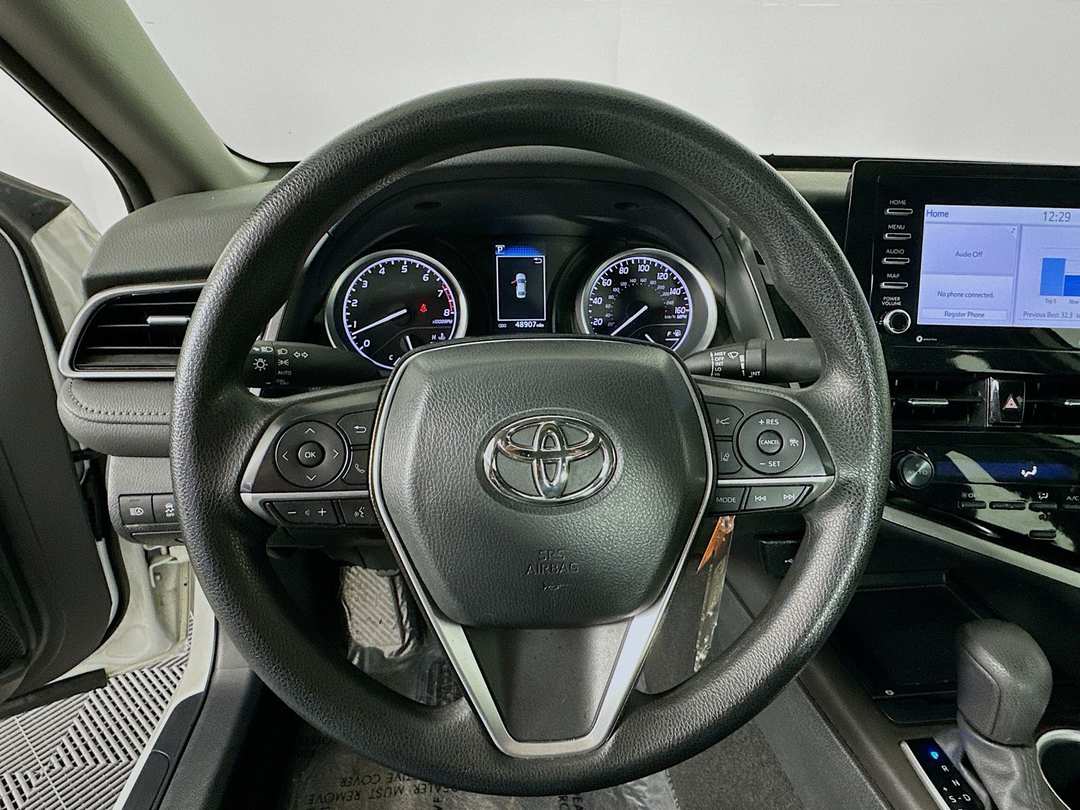 2024 Toyota Camry LE - Image 12