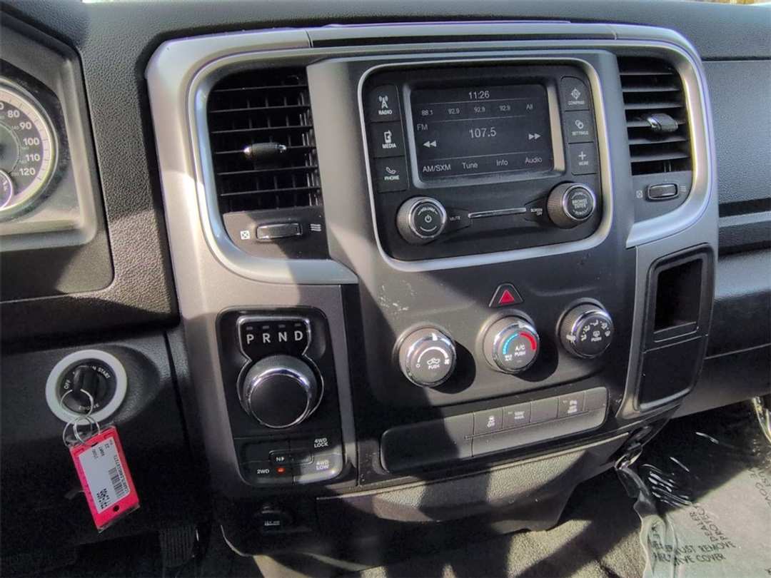 2022 Ram 1500 Classic Warlock - Image 18