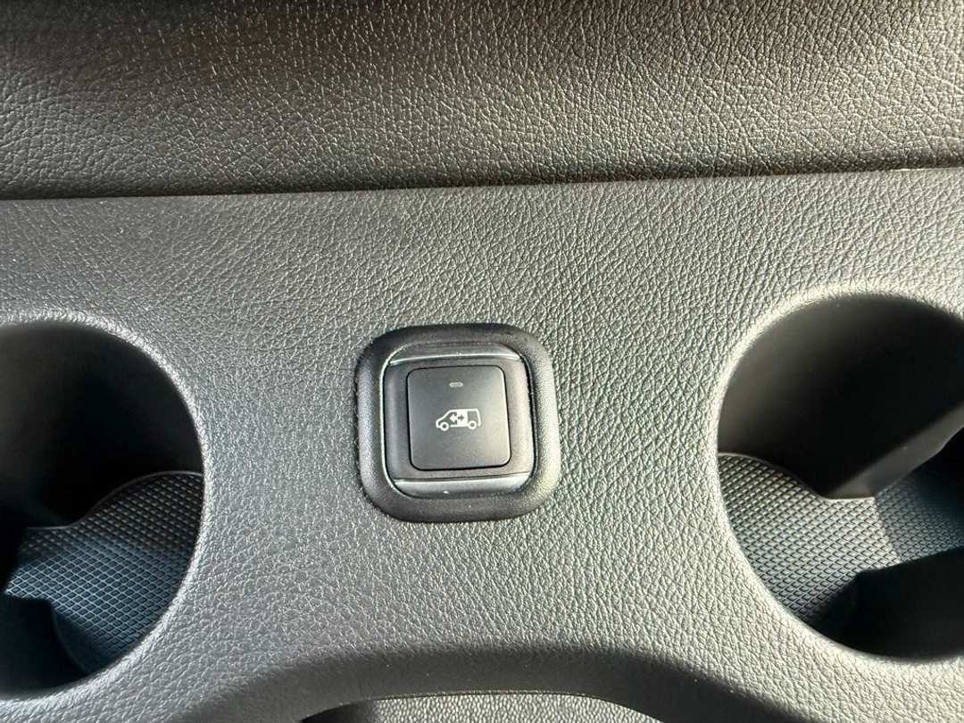 2025 Mercedes-Benz Sprinter 2500 Passenger 144 WB - Image 29