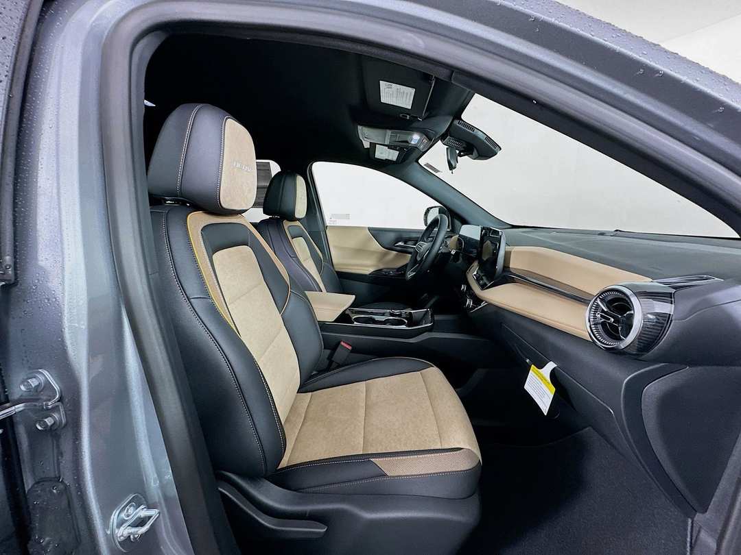 2026 Chevrolet Equinox ACTIV - Image 28