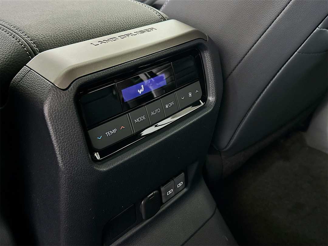 2026 Toyota Land Cruiser Base - Image 27
