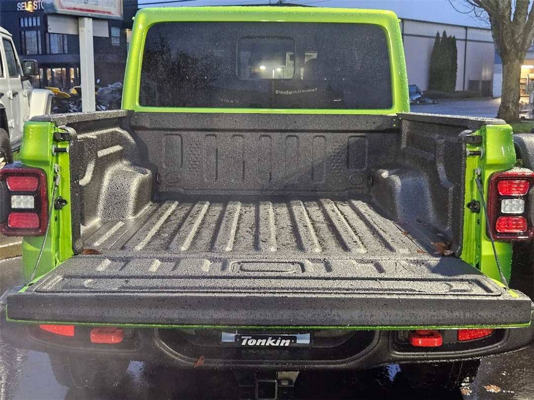 2026 Jeep Gladiator Rubicon - Image 30