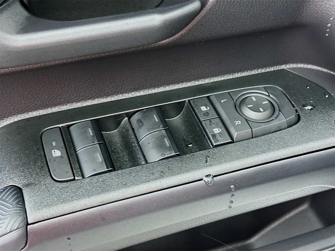 2026 Toyota 4Runner SR5 - Image 18