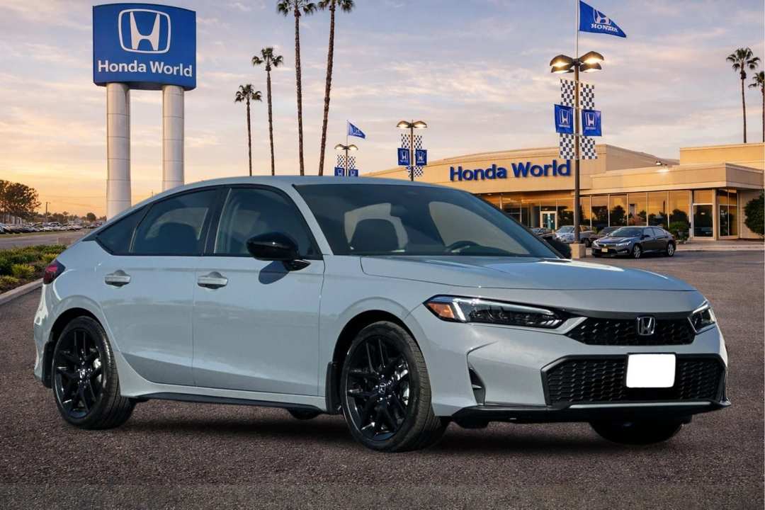 2026 Honda Civic Sport - Image 2