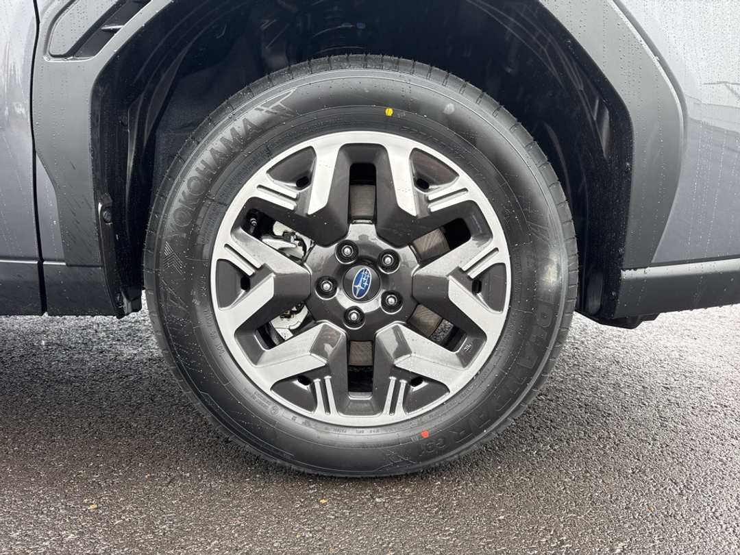 2026 Subaru Forester Premium - Image 9