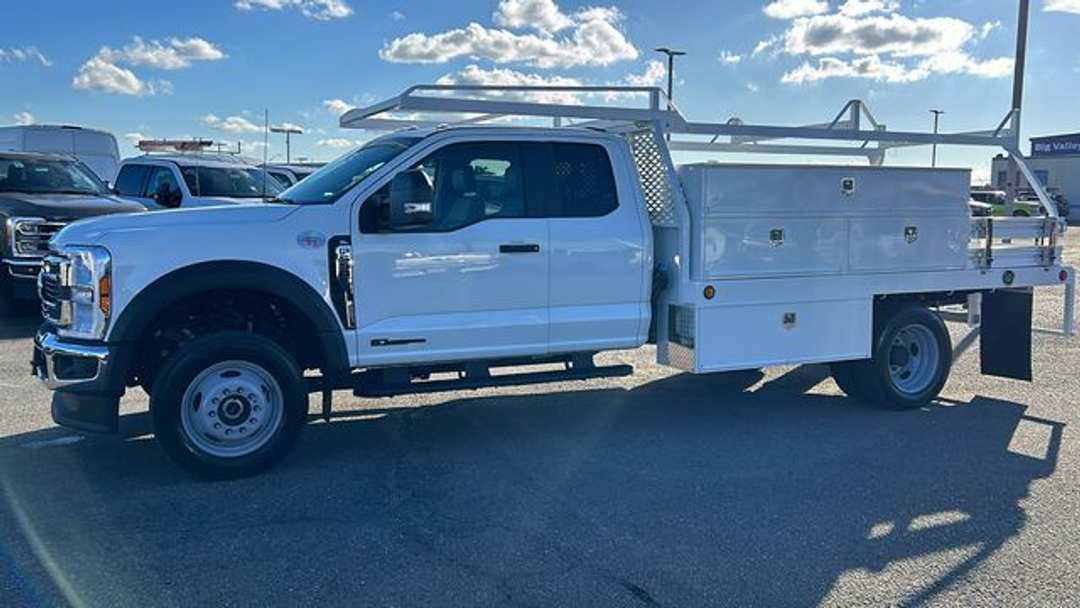 2026 Ford F-550Sd XL - Image 2