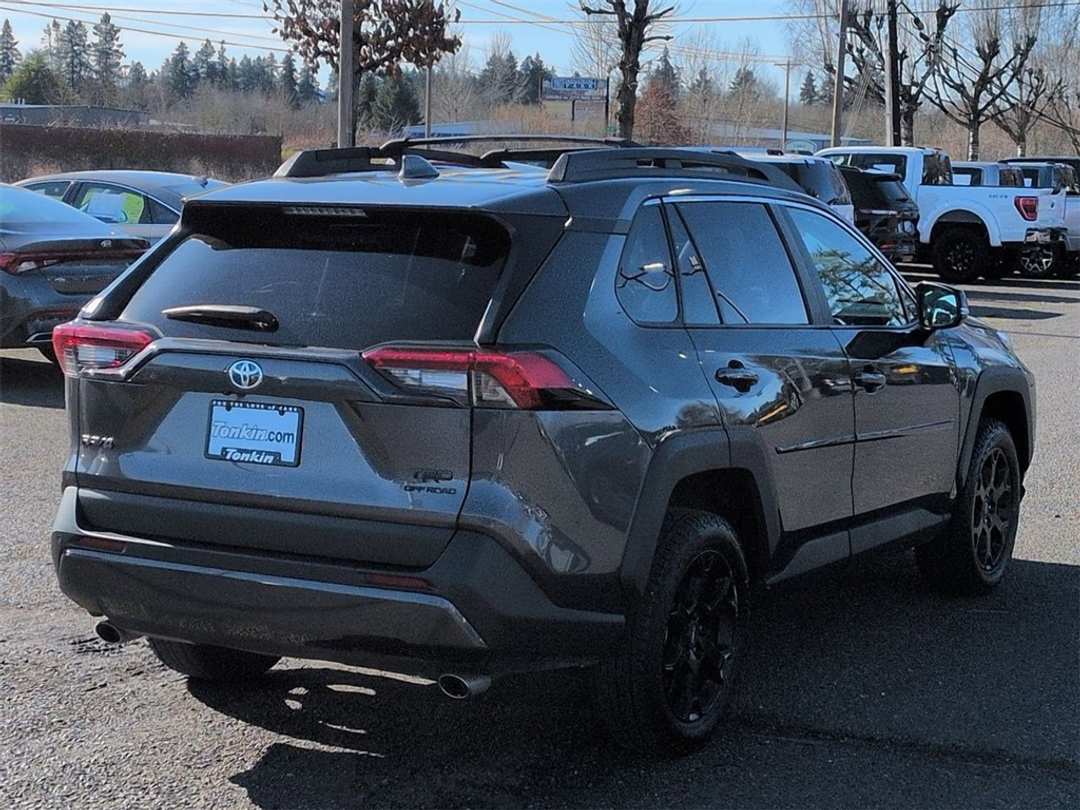 2024 Toyota Rav4 TRD Off Road - Image 5