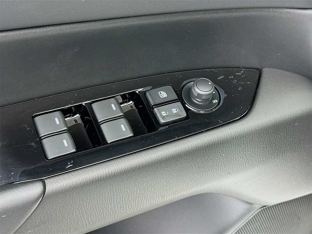 2025 MAZDA CX-5 2.5 S Preferred Package - Image 18