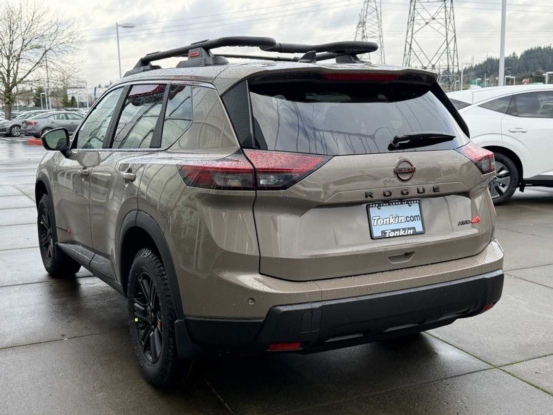 2026 Nissan Rogue Rock Creek - Image 5