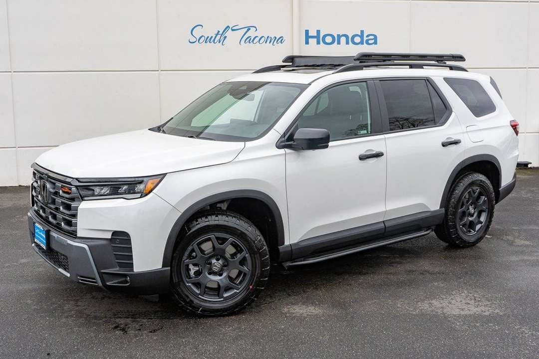 2026 Honda Pilot TrailSport w/Adventure Package - Image 2