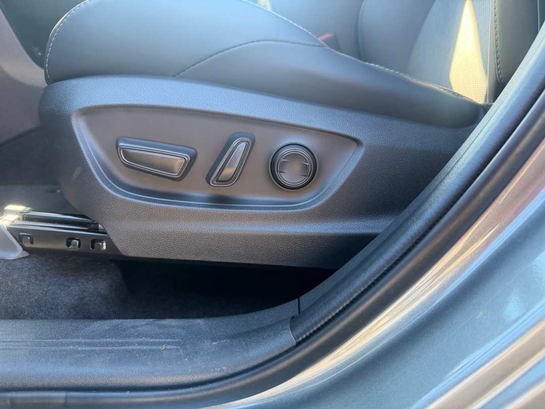 2026 Subaru Solterra Premium - Image 15