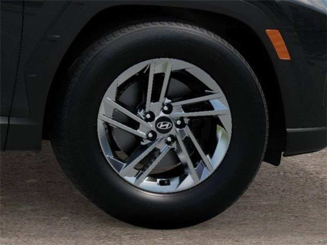 2026 Hyundai Tucson SE - Image 8