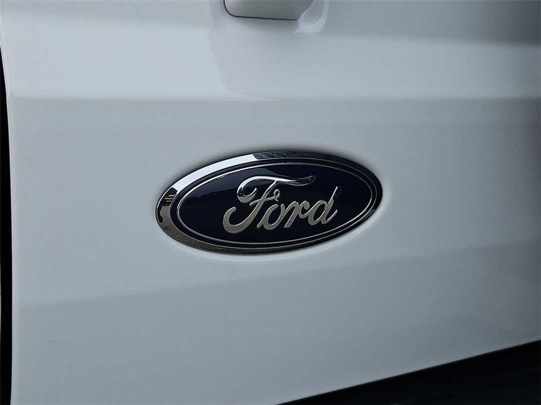 2025 Ford Bronco Outer Banks - Image 28