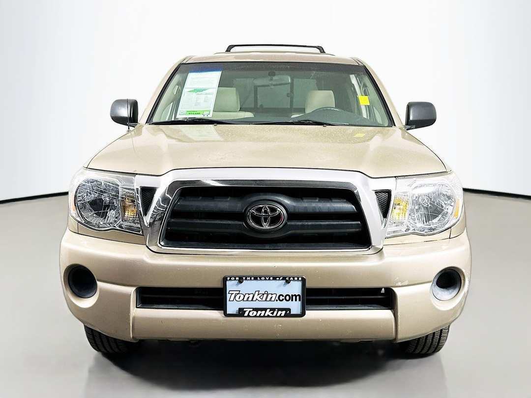 2005 Toyota Tacoma Base - Image 2