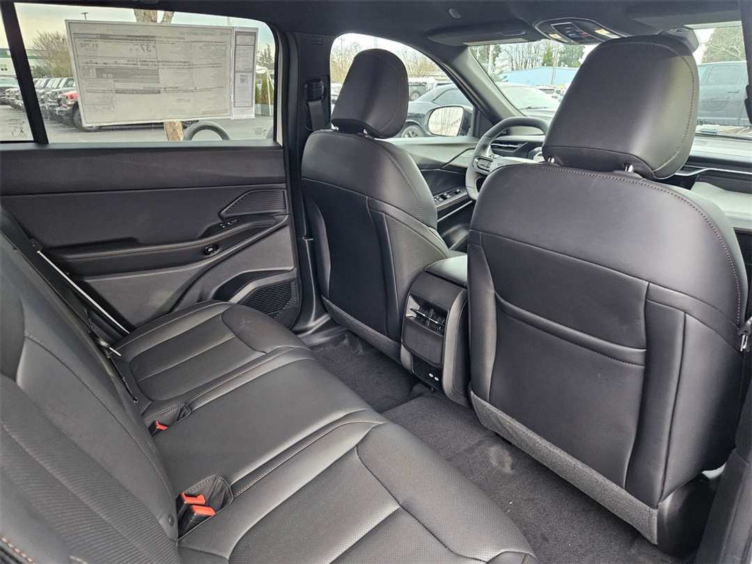 2026 Jeep Cherokee Laredo - Image 36