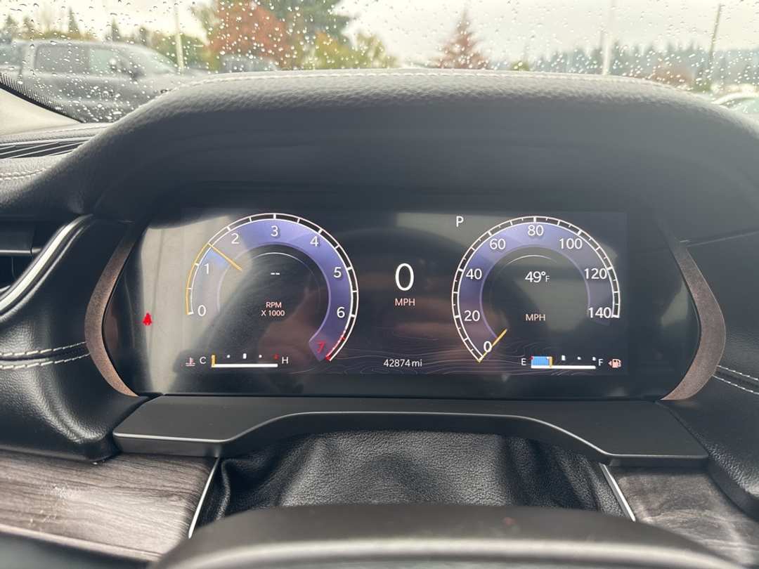 2022 Jeep Grand Cherokee Limited - Image 18