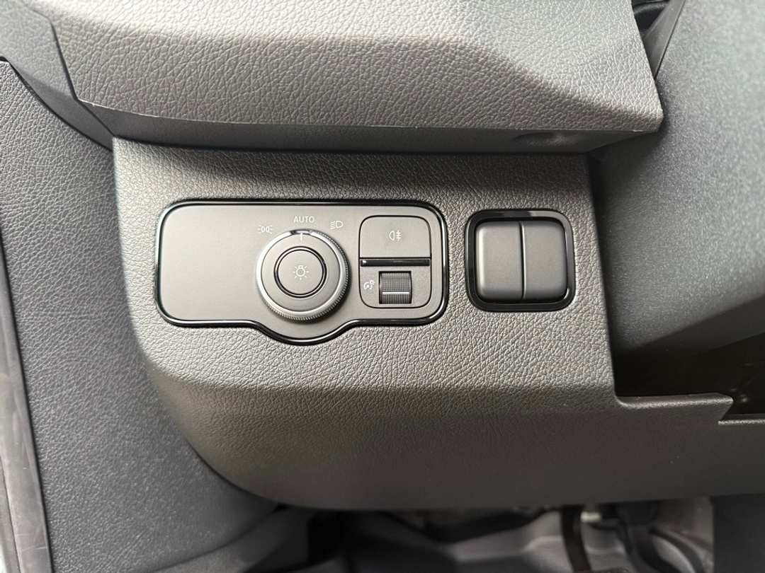 2026 Mercedes-Benz Sprinter 2500 Cargo 144 WB - Image 27
