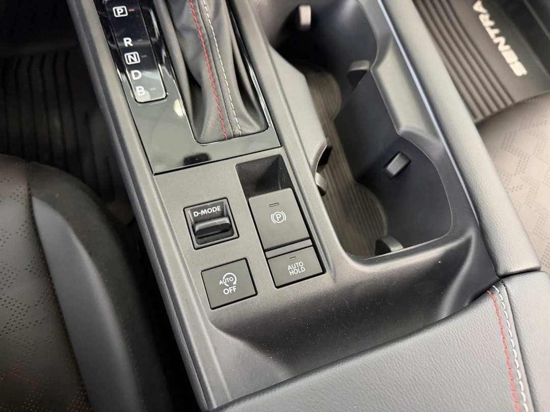 2026 Nissan Sentra SR - Image 26